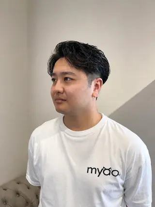 パーマ メンズ 尾形 なつきのヘアスタイル