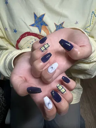 ネイル IROHA nail 烏丸店 ミサキのネイルデザイン