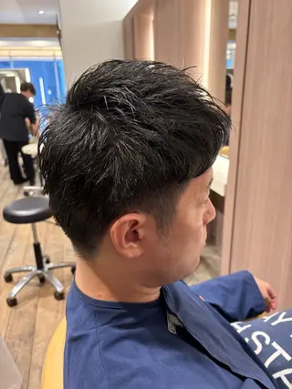 メンズ 白髪ぼかし大人メンズ 根本零のヘアスタイル