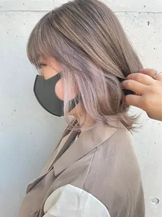 カラー 秋元 菜摘のヘアスタイル