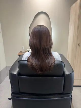 ロング NAVY 橋本心 縮毛矯正のヘアスタイル