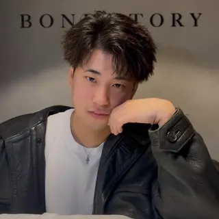 パーマ メンズ 安達 脩人のヘアスタイル