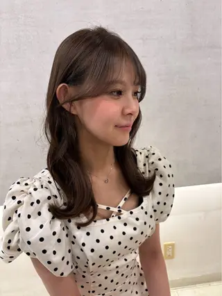カラー 乙津 寧々のヘアスタイル