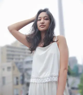 セミロング カラー カット無料/髪質改善 髪質根本改善/艶髪のヘアスタイル