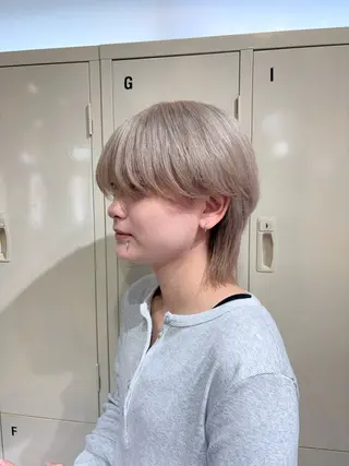カラー メンズ 🧤高明度ハイトーン 🧤莉音のヘアスタイル