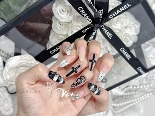 ネイル ✨Nailsalon Vi+✨のネイルデザイン