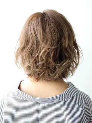 パーマ 小澤 琉凪のヘアスタイル