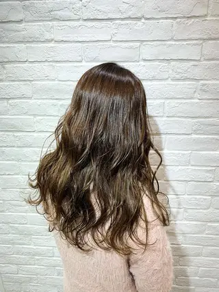 ロング カラー ✨美髪矯正×髪質改善 🍎カイト🍎渋谷のヘアスタイル