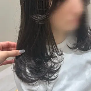 ロング 韓国レイヤー｜ 透明感カラー｜ココナのヘアスタイル