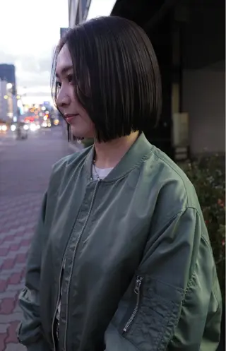 カラー yuna/オリーブ /髪質改善ストレートのヘアスタイル