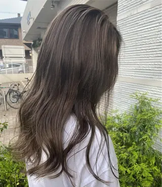 セミロング トップスタイリスト/ アユミのヘアスタイル