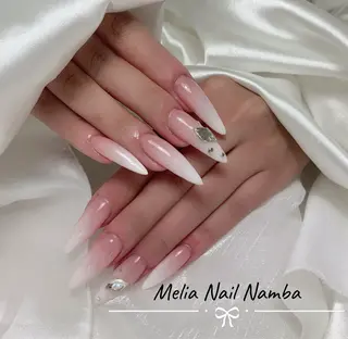 ネイル Ami Meliaのネイルデザイン