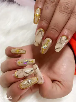 ネイル ＆ME アンドミーのネイルデザイン