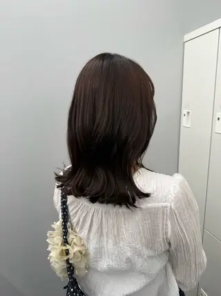 ミディアム SARINA ROCCO3rdのヘアスタイル