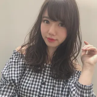 セミロング カラー 髪質改善🌟 TAKERUのヘアスタイル