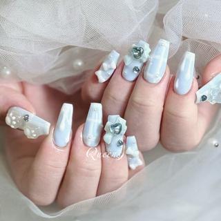 ネイル Queens テイのネイルデザイン