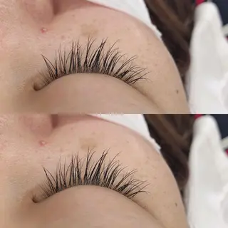 マツエク・マツパ レイヤーカット✖️ 柔らかベージュカラーのヘアスタイル