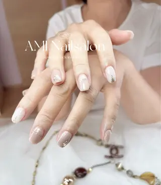 ミディアム AMI Nailsalonのネイルデザイン