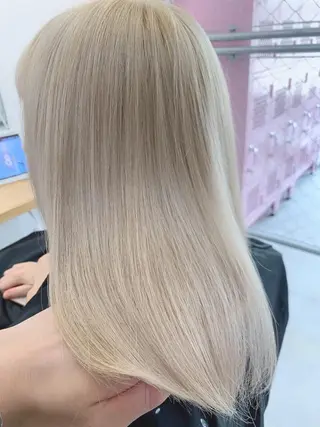 カラー 〜貴女の人生に寄り添 う〜オダ　ジュンペイのヘアスタイル