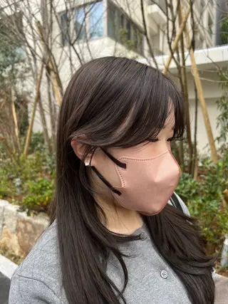 ロング カラー _WHITE 若狭のヘアスタイル