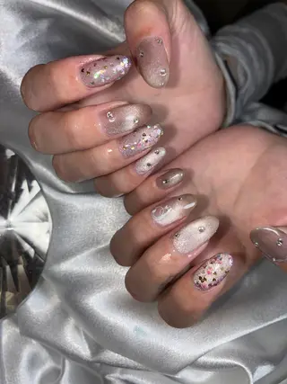 ショート YOKOSUKA NAILS💅🩶のネイルデザイン