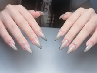 ネイル 心斎橋Mione nail salonのネイルデザイン