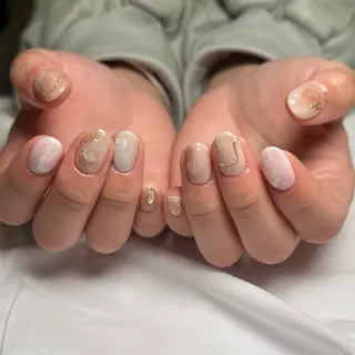 ミディアム mol 山田のネイルデザイン