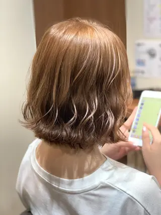 ショート カラー ハイトーン得意😍 Lumiereのヘアスタイル