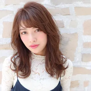 ミディアム ✨ブリーチマスター✨ オクヤマヨウスケのヘアスタイル
