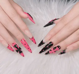 ネイル Lee Nailsのネイルデザイン