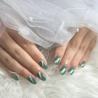 ネイル LAVISH sakiのネイルデザイン