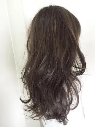 セミロング ロング カラー パーマ 若杉 諒のヘアスタイル