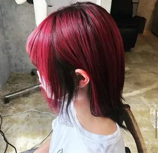 ミディアム カラー lore umeのヘアスタイル