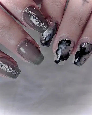 ネイル Spiky とうげ ふうかのネイルデザイン