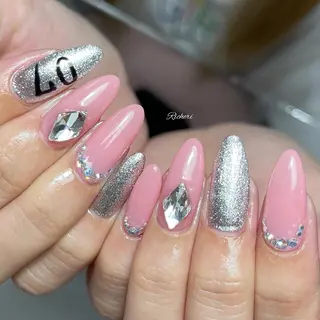 ミディアム ネイル richeri beautyのネイルデザイン