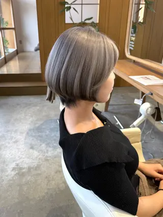 ショート カラー WATANABE MISAKIのヘアスタイル