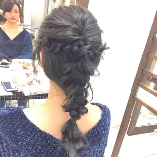 ロング カラー ヘアアレンジ 大平 美沙のヘアスタイル