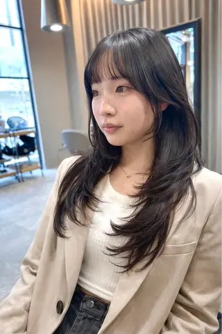 ロング カラー 中津No.1髪質改善 店長✨透ける暗髪のヘアスタイル