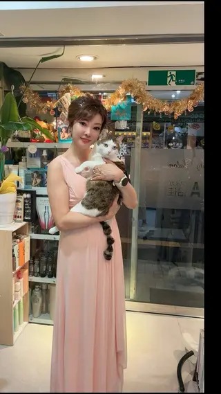 ショート 大宮美容室IKA エステサロンのマツエク・マツパデザイン