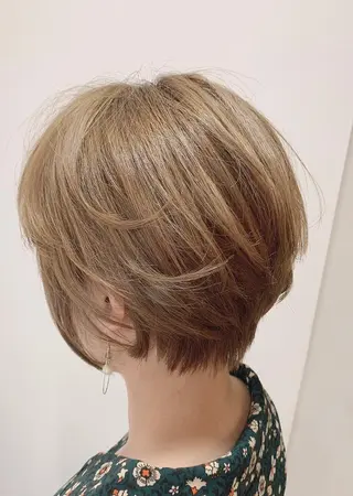 ミディアム カラー パーマ 白髪ぼかし☘️クセ 活かし🎈小倉🥇のヘアスタイル