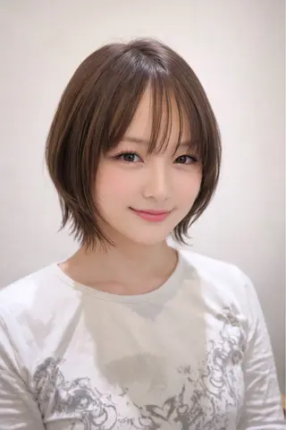 ミディアム 久木原 ゆりのヘアスタイル