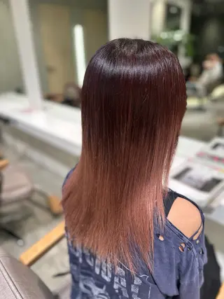 新屋敷 拓大のヘアスタイル