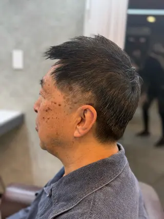 ロング 武原 虹音のヘアスタイル