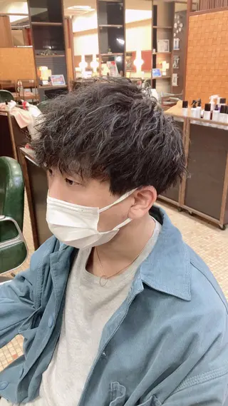 ショート パーマ メンズ 中尾 柊斗のヘアスタイル
