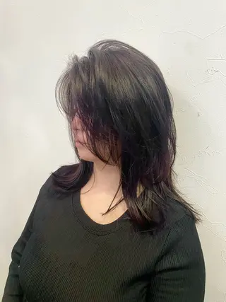 ミディアム 多田 優香のヘアスタイル