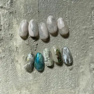 ネイル 栗林 実莉のネイルデザイン