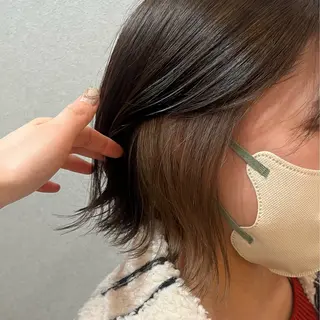 ショート カラー Lotti なぎのヘアスタイル