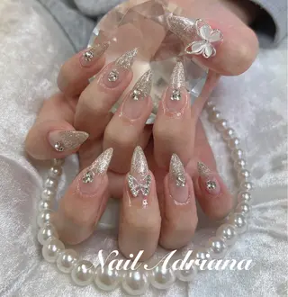 ネイル ADRIANA 大久保駅前徒歩2分のネイルデザイン