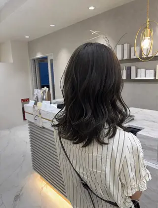 ミディアム 透明感カラーボブ レイヤー/asukaのヘアスタイル
