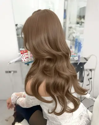 ロング カラー 盛れるベージュ✨韓国 レイヤーkanatoのヘアスタイル